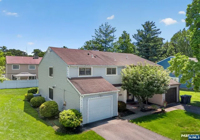 Photo 3 of Sale Pending at 143 Grove St, Bergenfield, NJ 07621 | MLS# 26028183 | Listing updated on 2026-09-03