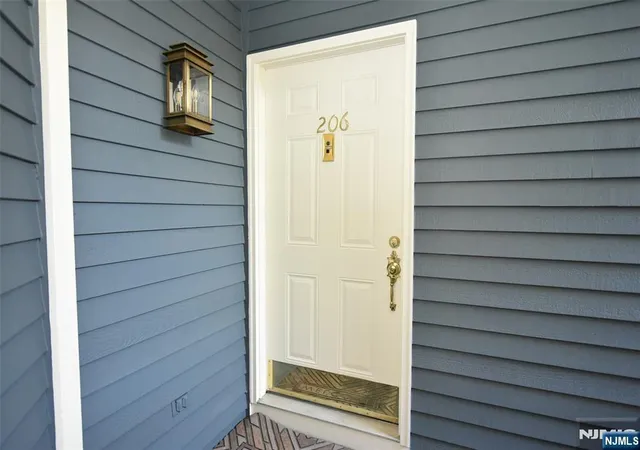 2nd image of 206 Cambridge Dr, Ramsey, NJ 07446 | MLS# 26028205