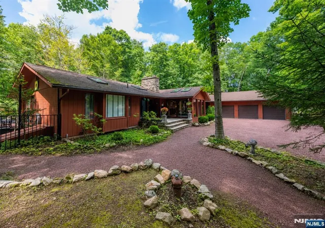 2nd image of 111 Ballantine Rd, Andover Twsp, NJ 07821 | MLS# 26028221