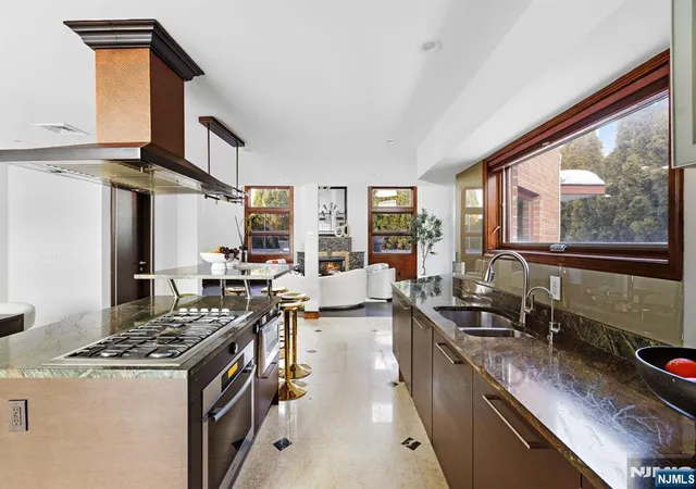 Photo 4 of Townhouse for sale at 1286 River Rd, Edgewater, NJ 07020 | MLS# 26028250 | Listing updated on 2026-08-22