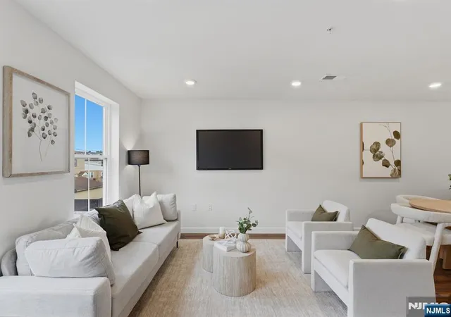 2nd image of 91 Union St #2B, Lodi, NJ 07644 | MLS# 26028258