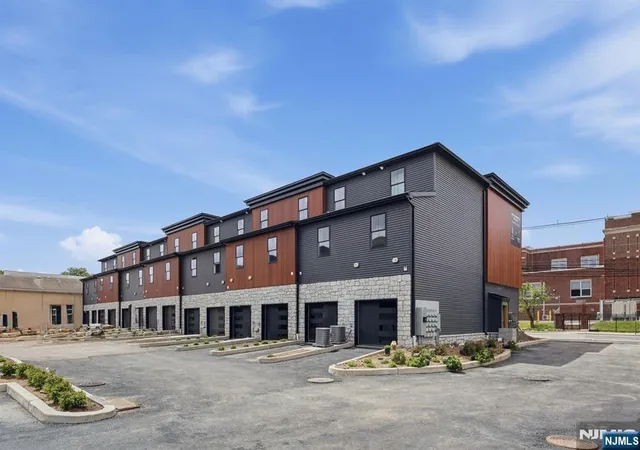 11th image of 91 Union St #5A, Lodi, NJ 07644 | MLS# 26028260