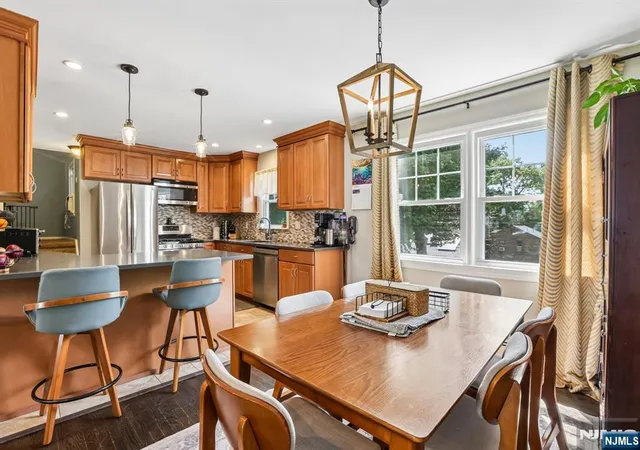Photo 3 of Sale Pending at 134 Manhattan Ave, Waldwick, NJ 07463 | MLS# 26028287 | Listing updated on 2026-08-28