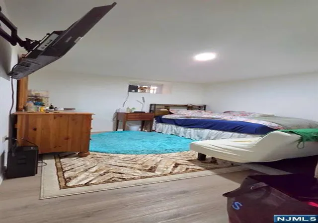 Photo 1 of Multi family home for sale at 283 5Th St, Newark, NJ 07107 | MLS# 26028288 | Listing updated on 2026-08-12