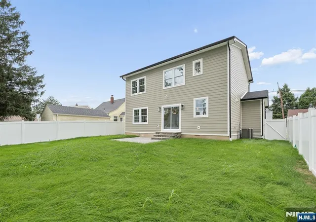 3rd image of 64 Alberta Dr, Saddle Brook, NJ 07663 | MLS# 26028305