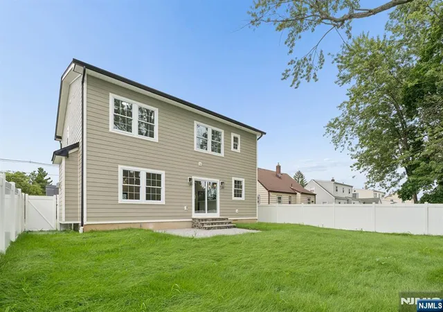 5th image of 64 Alberta Dr, Saddle Brook, NJ 07663 | MLS# 26028305