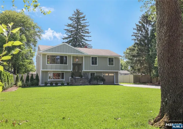 33rd image of 4 4th St, Pequannock Township, NJ 07440 | MLS# 26028311