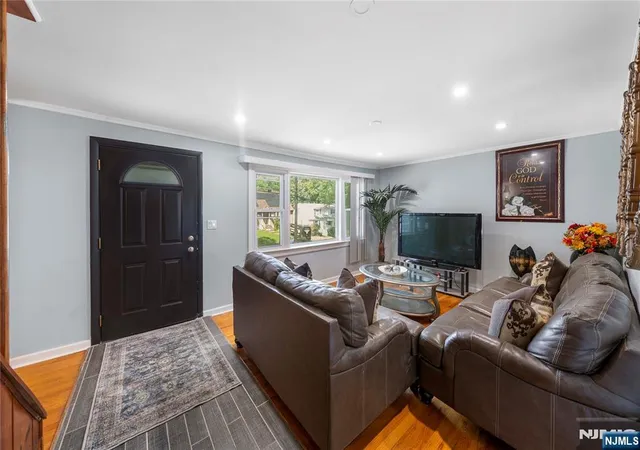 Photo 3 of Single family home for sale at 44 Sunnyside Rd, West Orange, NJ 07052 | MLS# 26028317 | Listing updated on 2026-07-28