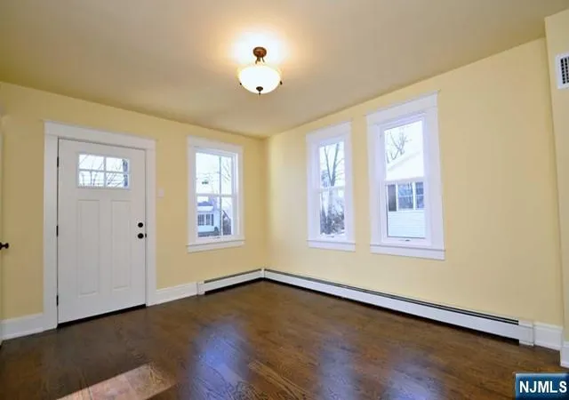 Photo 3 of Single family home for sale at 179 Scharer Ave, Northvale, NJ 07647 | MLS# 26028343 | Listing updated on 2026-08-13