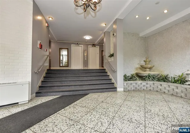 5th image of 25 Grand Ave, Hackensack, NJ 07601