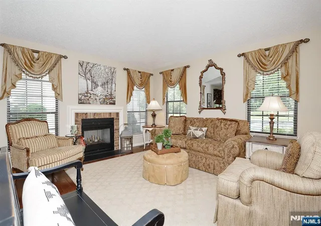Photo 4 of Sale Pending at 73 Konight Ct, Mahwah, NJ 07430 | MLS# 26028372 | Listing updated on 2026-08-14