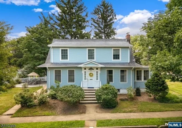 Photo 3 of Sale Pending at 35 Lowell St, Westwood, NJ 07675 | MLS# 26028373 | Listing updated on 2026-10-13