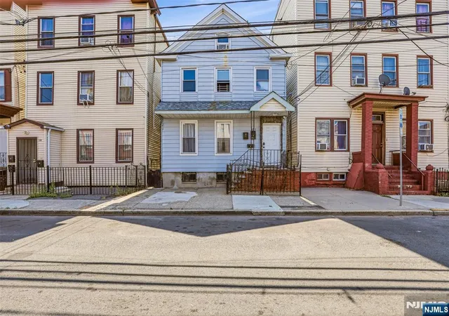 Multi family home for sale at 101 Highland Ave, Newark, NJ 07104 | MLS# 26028381