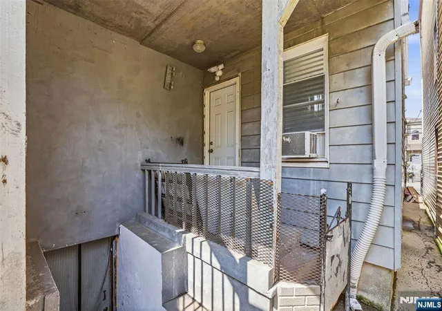 Photo 4 of Multi family home for sale at 101 Highland Ave, Newark, NJ 07104 | MLS# 26028381 | Listing updated on 2026-08-25