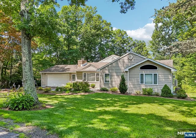 1st image of 3 Beech Ct, Hardyston, NJ 07460 | MLS# 26028389