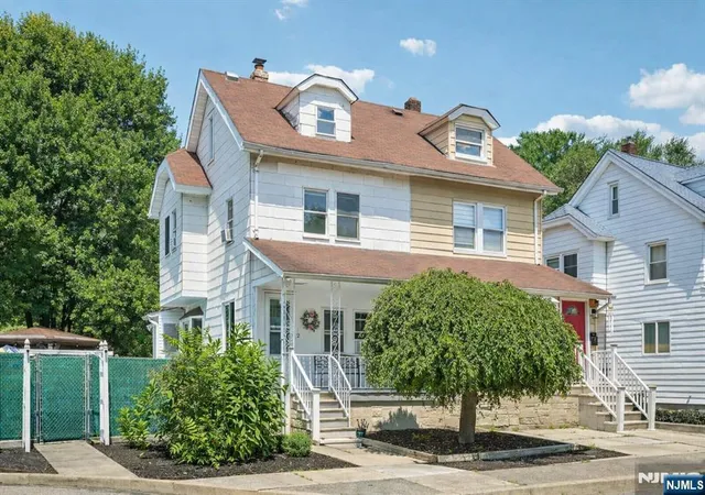 Photo 1 of Sale Pending at 2 Howard St, Pompton Lakes, NJ 07442 | MLS# 26028428 | Listing updated on 2026-08-18