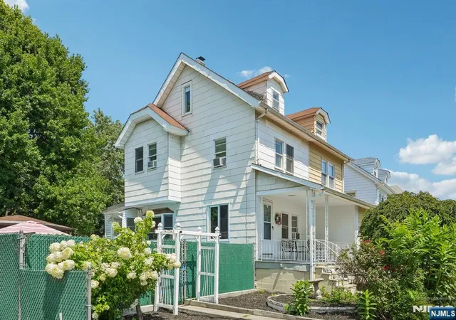 Photo 2 of Sale Pending at 2 Howard St, Pompton Lakes, NJ 07442 | MLS# 26028428 | Listing updated on 2026-08-18