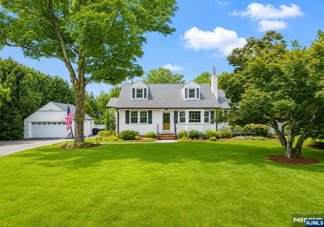 Photo 2 of Sale Pending at 521 Sicomac Ave, Wyckoff, NJ 07481 | MLS# 26028430 | Listing updated on 2026-08-08
