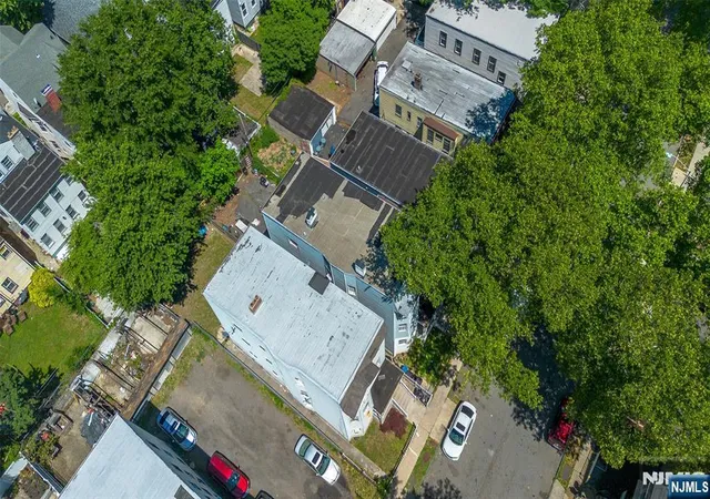 14th image of 77 16th, East Orange, NJ 07018 | MLS# 26028432
