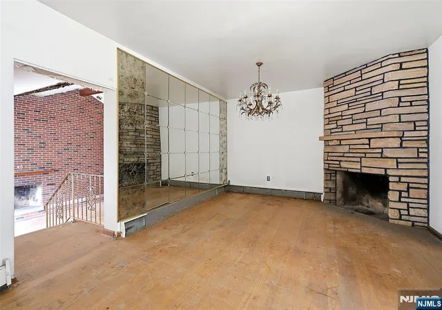 Photo 3 of House for sale at 17 Brookdale Dr, Cherry Hill, NJ OTHER | MLS# 26028438 | Listing updated on 2026-09-08