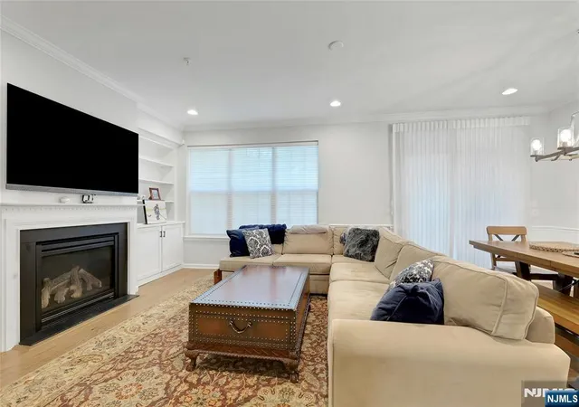 Photo 3 of Sale Pending at 28 Masterson Ct, Waldwick, NJ 07463 | MLS# 26028482 | Listing updated on 2026-08-11