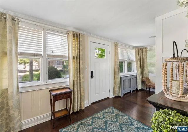 Photo 3 of Single family home for sale at 160 Packard Ave, Wyckoff, NJ 07481 | MLS# 26028496 | Listing updated on 2026-09-11
