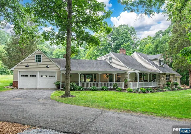 2nd image of 405 Springdale Greendell Rd, Newton, NJ 07860 | MLS# 26028540