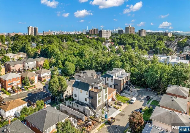 2nd image of 1522 11th St, Fort Lee, NJ 07024 | MLS# 26028553