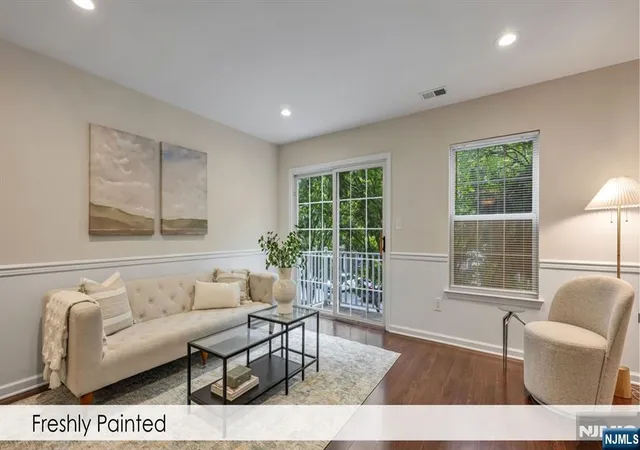 4th image of 2119 Gunston Ct, Mahwah, NJ 07430 | MLS# 26028570