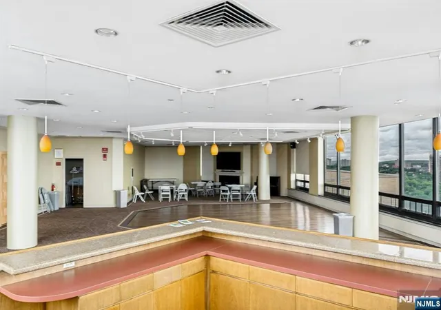 42nd image of 900 Palisade Ave #4F, Fort Lee, NJ 07024 | MLS# 26028601