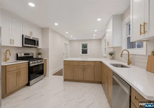 Photo 4 of Sale Pending at 1087 Lambert Rd, Teaneck, NJ 07666 | MLS# 26028637 | Listing updated on 2026-08-28