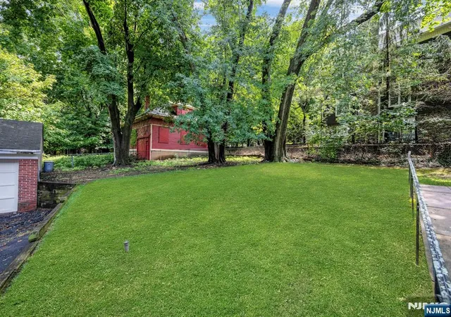 27th image of 99 Tracey Pl #3, Englewood, NJ 07631 | MLS# 26028649