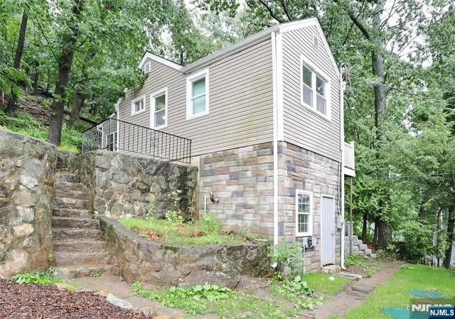 Photo 2 of Sale Pending at 13 Mountain Glen Rd, Ringwood, NJ 07456 | MLS# 26028675 | Listing updated on 2026-08-09