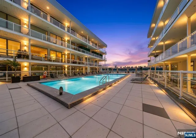 38th image of 3 Somerset Ln #307, Edgewater, NJ 07020 | MLS# 26028688