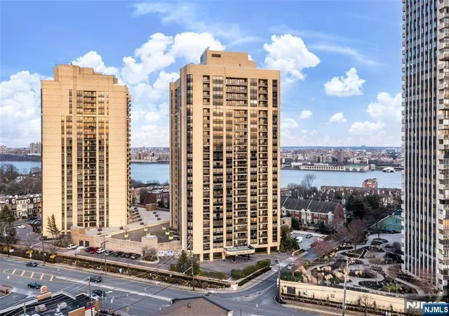 1st image of 800 Palisade Ave #1804, Fort Lee, NJ 07024 | MLS# 26028689