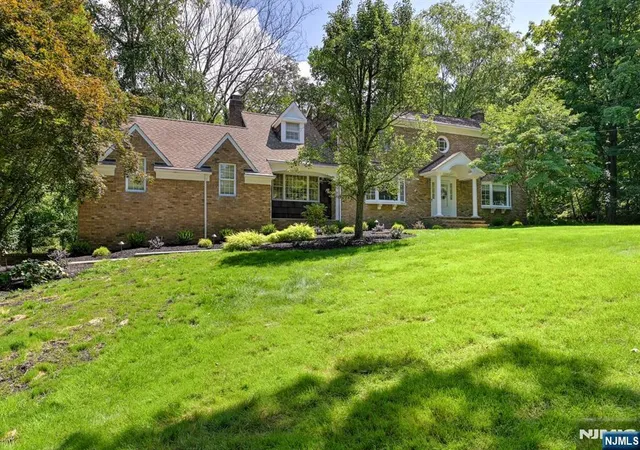Photo 1 of Sale Pending at 30 Cherry Tree Ln, Kinnelon Borough, NJ 07405 | MLS# 26028704 | Listing updated on 2026-08-10