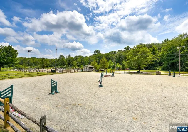 Photo 50 of Sale Pending at 30 Cherry Tree Ln, Kinnelon Borough, NJ 07405 | MLS# 26028704 | Listing updated on 2026-08-10