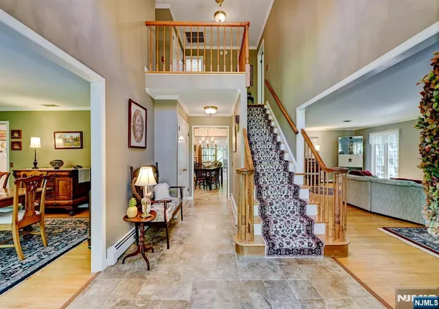 Photo 4 of Sale Pending at 30 Cherry Tree Ln, Kinnelon Borough, NJ 07405 | MLS# 26028704 | Listing updated on 2026-08-10