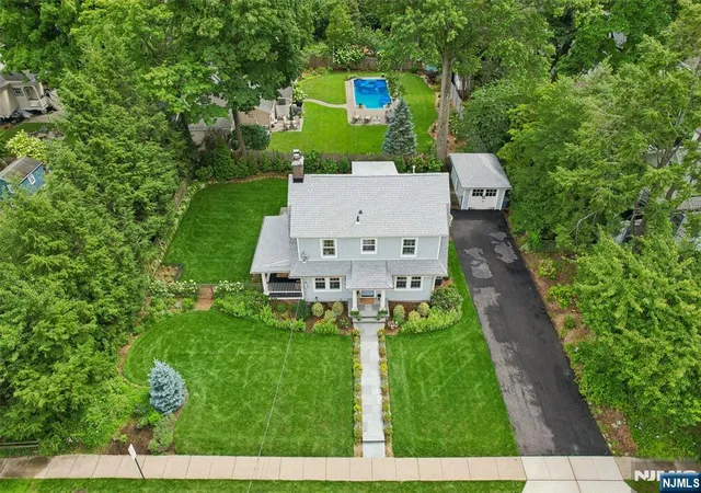 2nd image of 484 Spring Ave, Ridgewood, NJ 07450 | MLS# 26028714