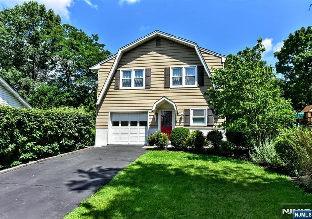 2nd image of 6 Kime Ave, Wayne, NJ 07470 | MLS# 26028720