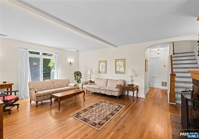 Photo 3 of Single family home for sale at 243 W Saddle River Rd, Upper Saddle River, NJ 07458 | MLS# 26028752 | Listing updated on 2026-09-04