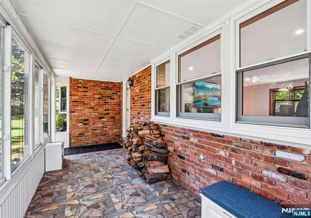 3rd image of 881 Bordentown Ave, South Amboy, NJ 08879 | MLS# 26028759
