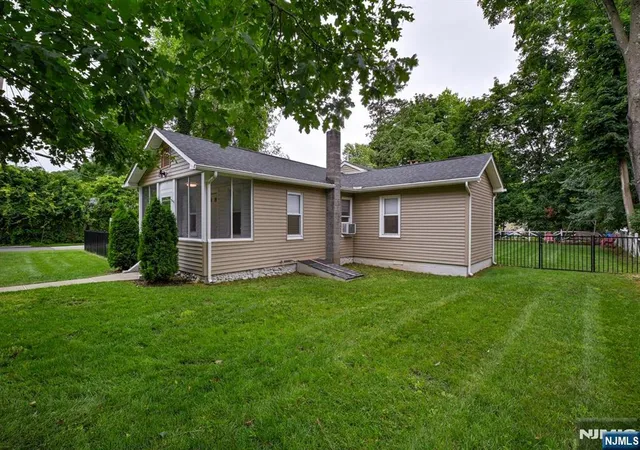 2nd image of 87 Doty Rd, Oakland, NJ 07436 | MLS# 26028789