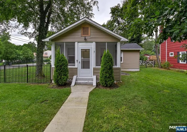 3rd image of 87 Doty Rd, Oakland, NJ 07436 | MLS# 26028789