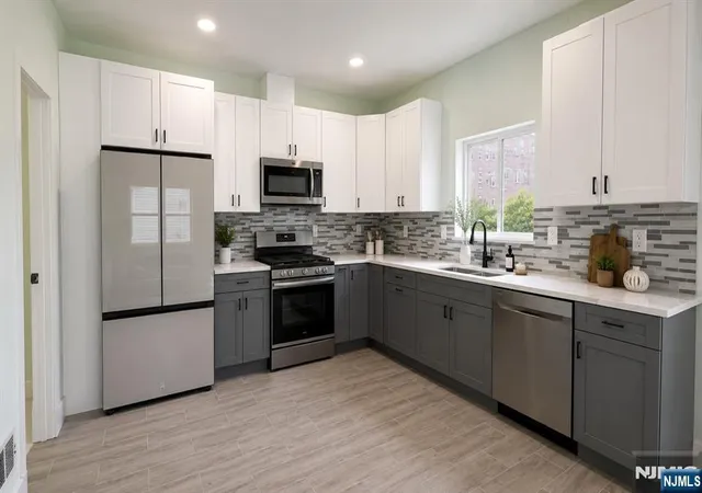 5th image of 21 Hampton Ter, East Orange, NJ 07018 | MLS# 26028795
