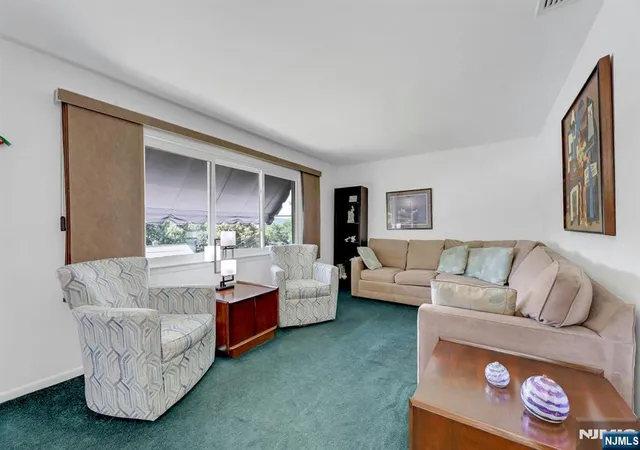 Photo 3 of Sale Pending at 37 Hilltop Ter, Bloomingdale, NJ 07403 | MLS# 26028800 | Listing updated on 2026-08-14