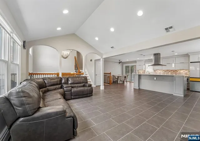 Photo 3 of Sale Pending at 12 Manning Rd, Paramus, NJ 07652 | MLS# 26028805 | Listing updated on 2026-08-19