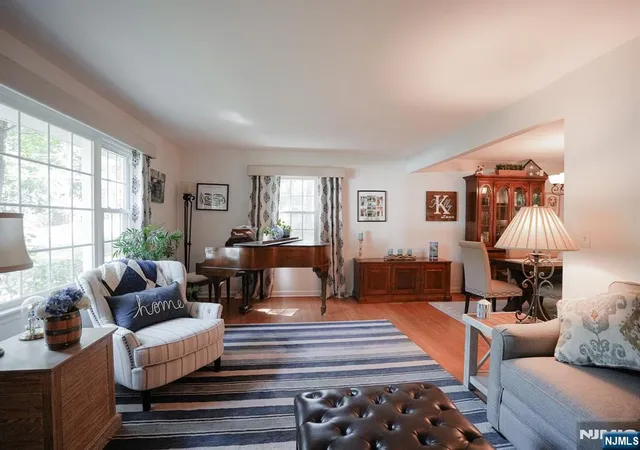 3rd image of 11 Haring Dr, Old Tappan, NJ 07675 | MLS# 26028814