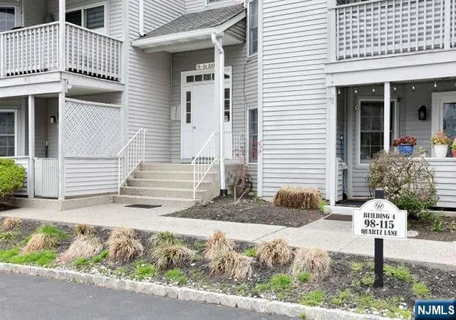Photo 3 of Sale Pending at 101 Quartz Ln, Paterson, NJ 07501 | MLS# 26028819 | Listing updated on 2026-09-10
