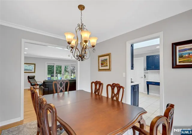 5th image of 98 Walnut St, Oakland, NJ 07436 | MLS# 26028821
